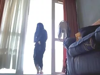 Два сладких студента, горящие похотливыми жесткое порно видео скачать мыслями, сняли трусики друг с другом и начали играть со своими гладкими розовыми кисками