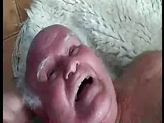 Рыжая русская девушка снята на улице и пригласил на порно жестокий анал кастинг порно