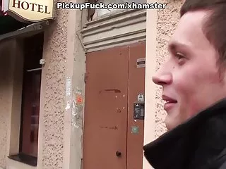 Милая Чика трахается с лысым любовником жесткие эротические фильмы