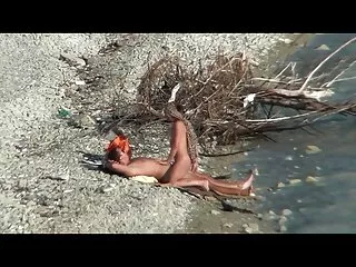 Русская рыжая сучка мастурбирует в порно русское жесткое баре