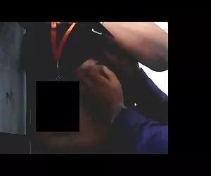 Блондинка мастурбирует пальцами и помогает жесткое порно вибратор черному дилдо